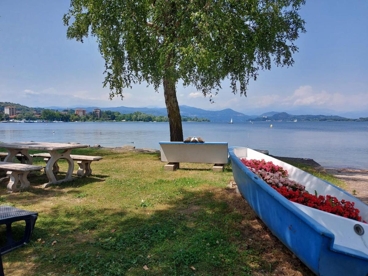 Bnbook Lago Maggiore Studio كاستيلّيتّو سوبرا تي المظهر الخارجي الصورة