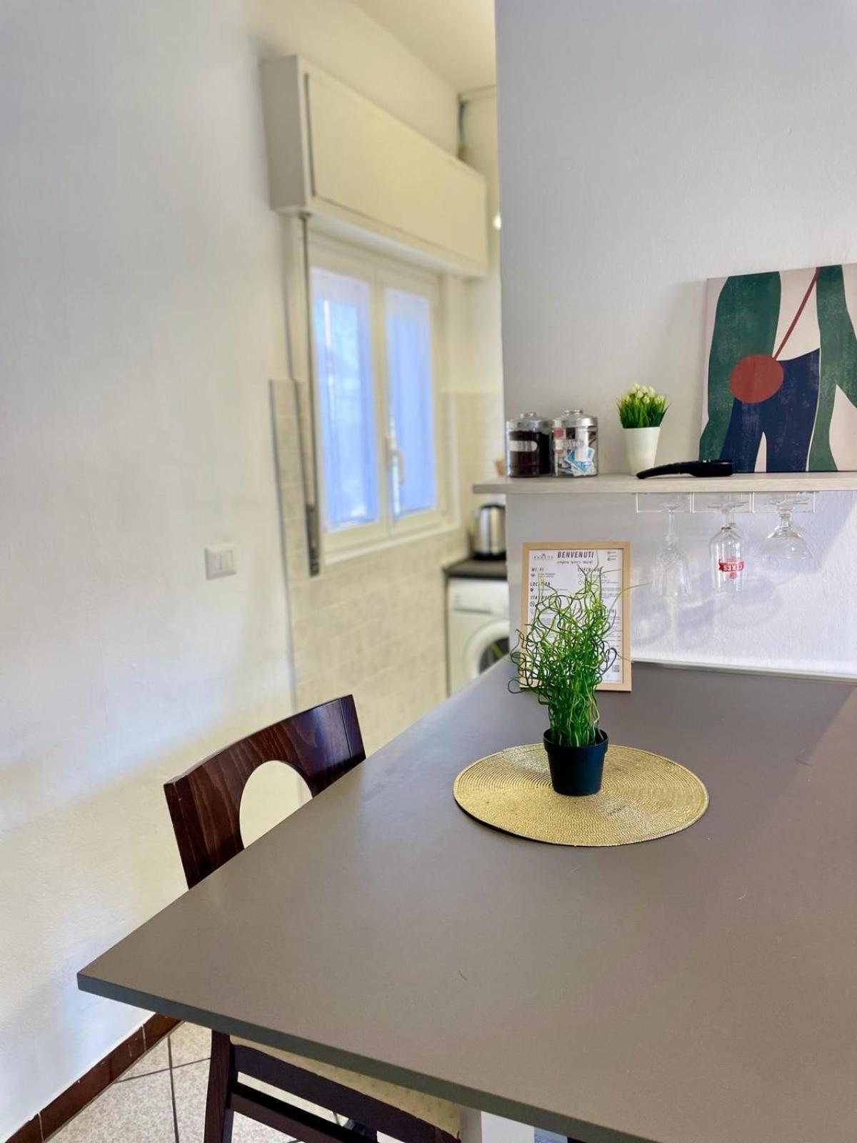 Bnbook Lago Maggiore Studio كاستيلّيتّو سوبرا تي المظهر الخارجي الصورة